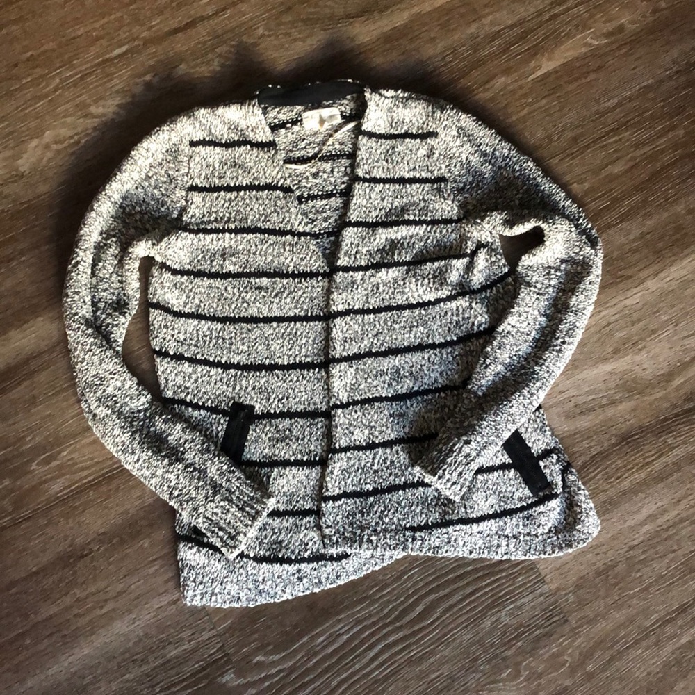 Lou and Grey Cozy Cardigan/blazer size S